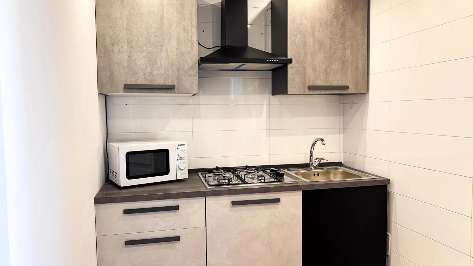 Apricot House Apartment Bari