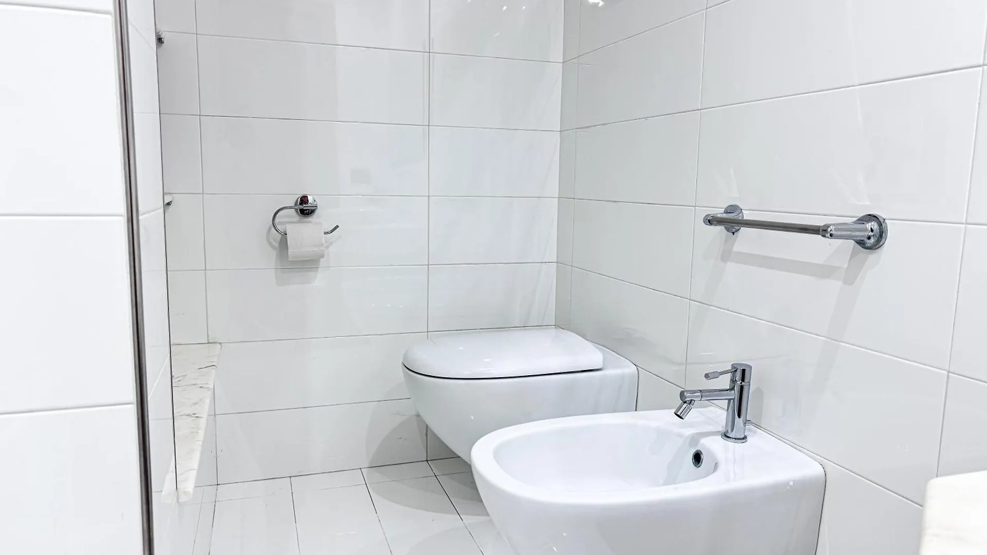 Apricot House Apartment Bari Italy